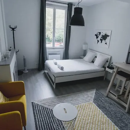 Fresh And Cosy Studio In Carmes Area アパート トゥールーズ
